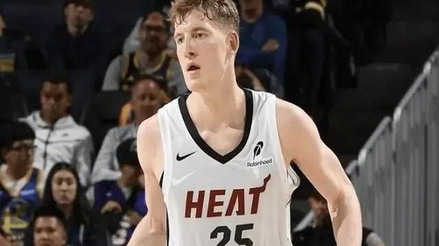 蒂姆连续十五场比赛得分超过持续失利，IG不断突破！的简单介绍-爱游戏app下载